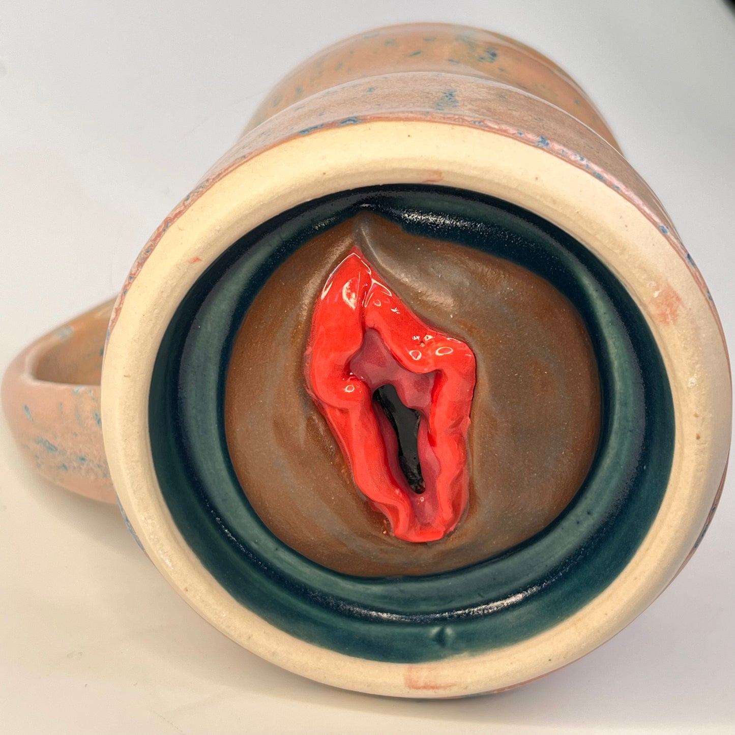 Seline Peek-a-Boo Pussy Mug
